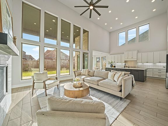 4th image of 31219 Star Landing Rd