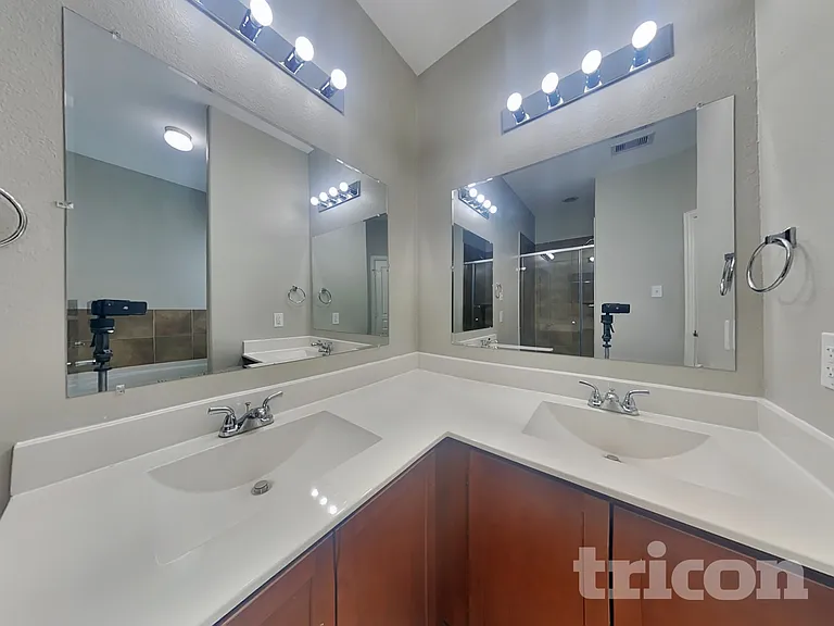 6103 Coleus St — Photo 7