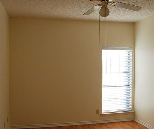 5th image of 7025 Hemlock Ave APT 201A
