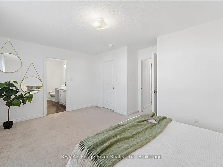 12 Bill Hutchinson Cres — Photo 34