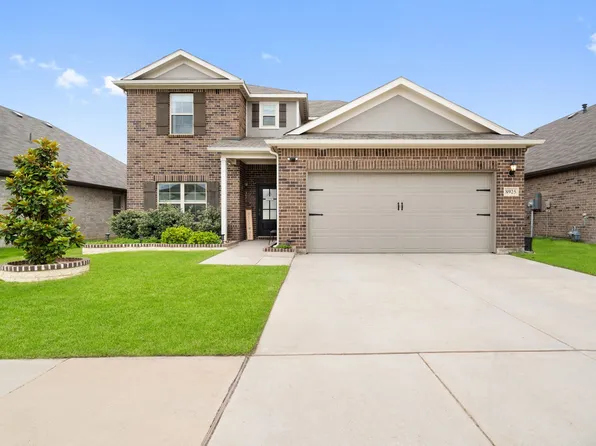 8925 Lantana Meadow Dr, Fort Worth, TX 76131