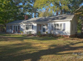 2176 Old Hickory Grove Rd, MOUNT HOLLY, NC 28120
