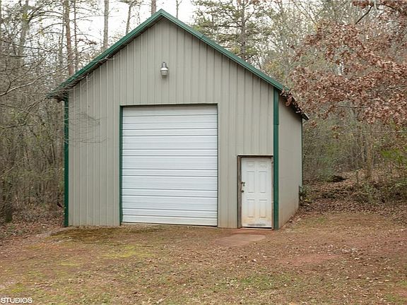 3rd image of 442 Freeman Dr