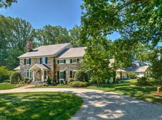 122-3 Young Rd, Bernardsville, NJ 07924