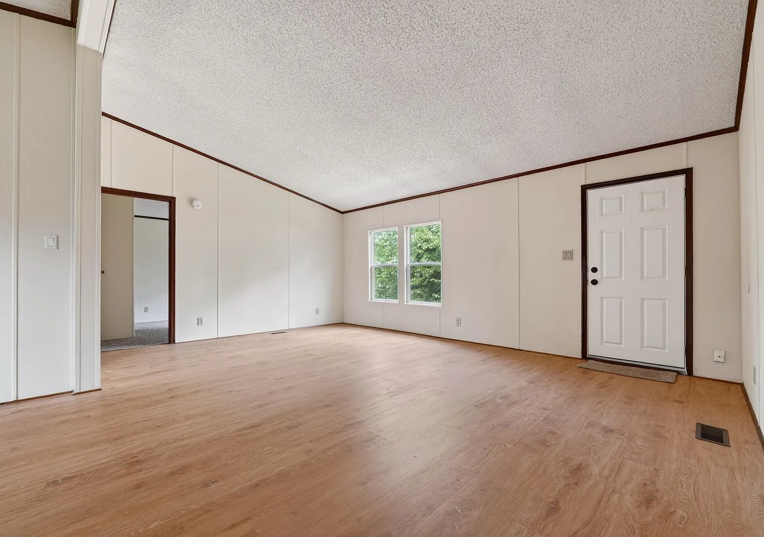 1303 Money St Lot 14 — Photo 3