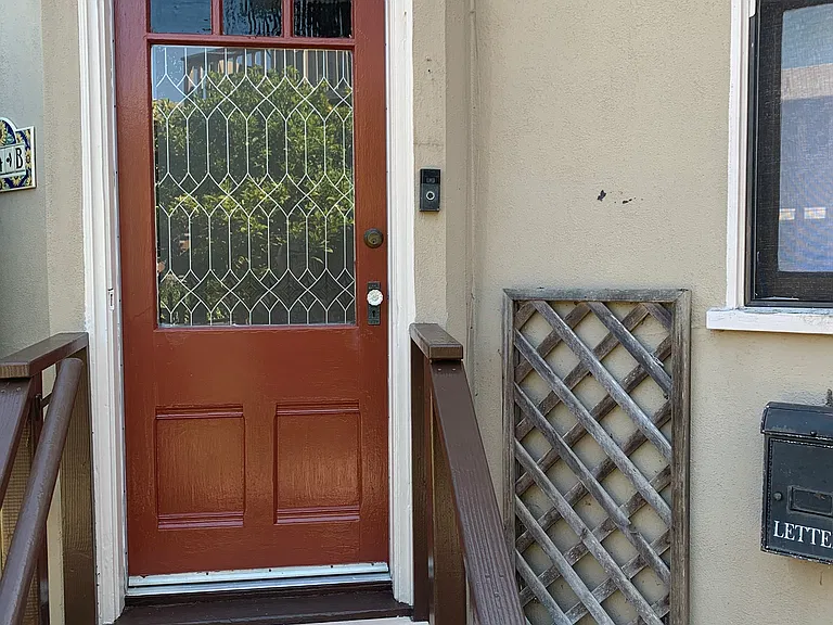 W Anapamu St — Photo 4