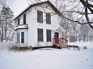 127 N 2nd St, Evansville, WI 53536