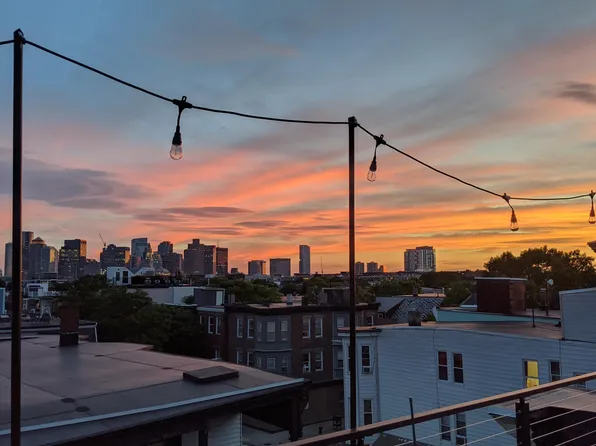 115 Cottage St #4, Boston, MA 02128