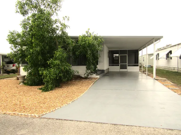 61 Mata Ct #601, Fort Myers, FL 33912