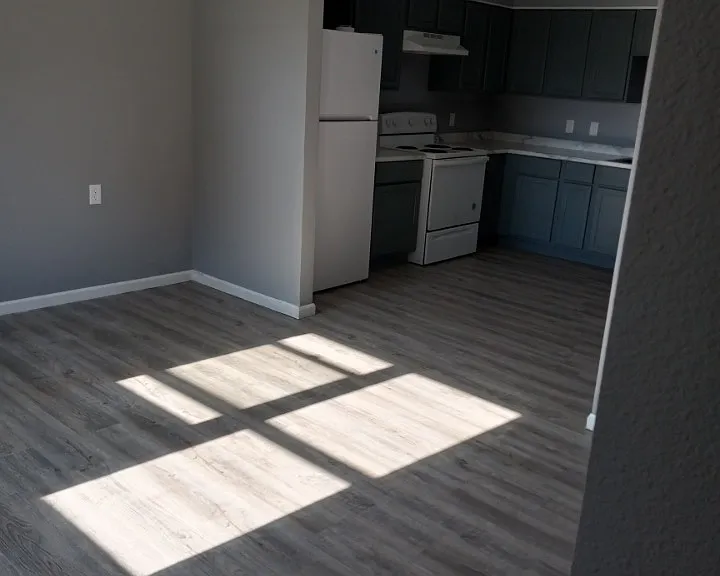 10983 Highway E #2 — Photo 3