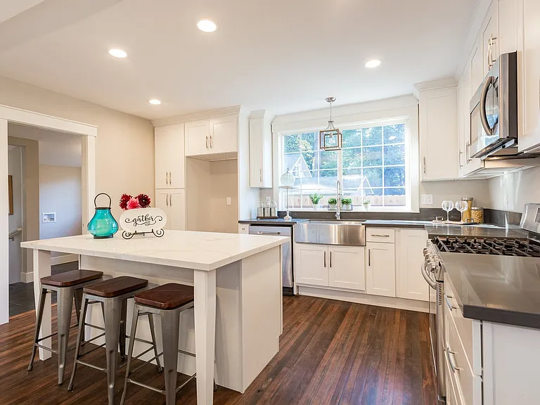5262 Rosewood St — Photo 18
