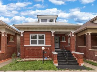 7539 S Champlain Ave, Chicago, IL 60619