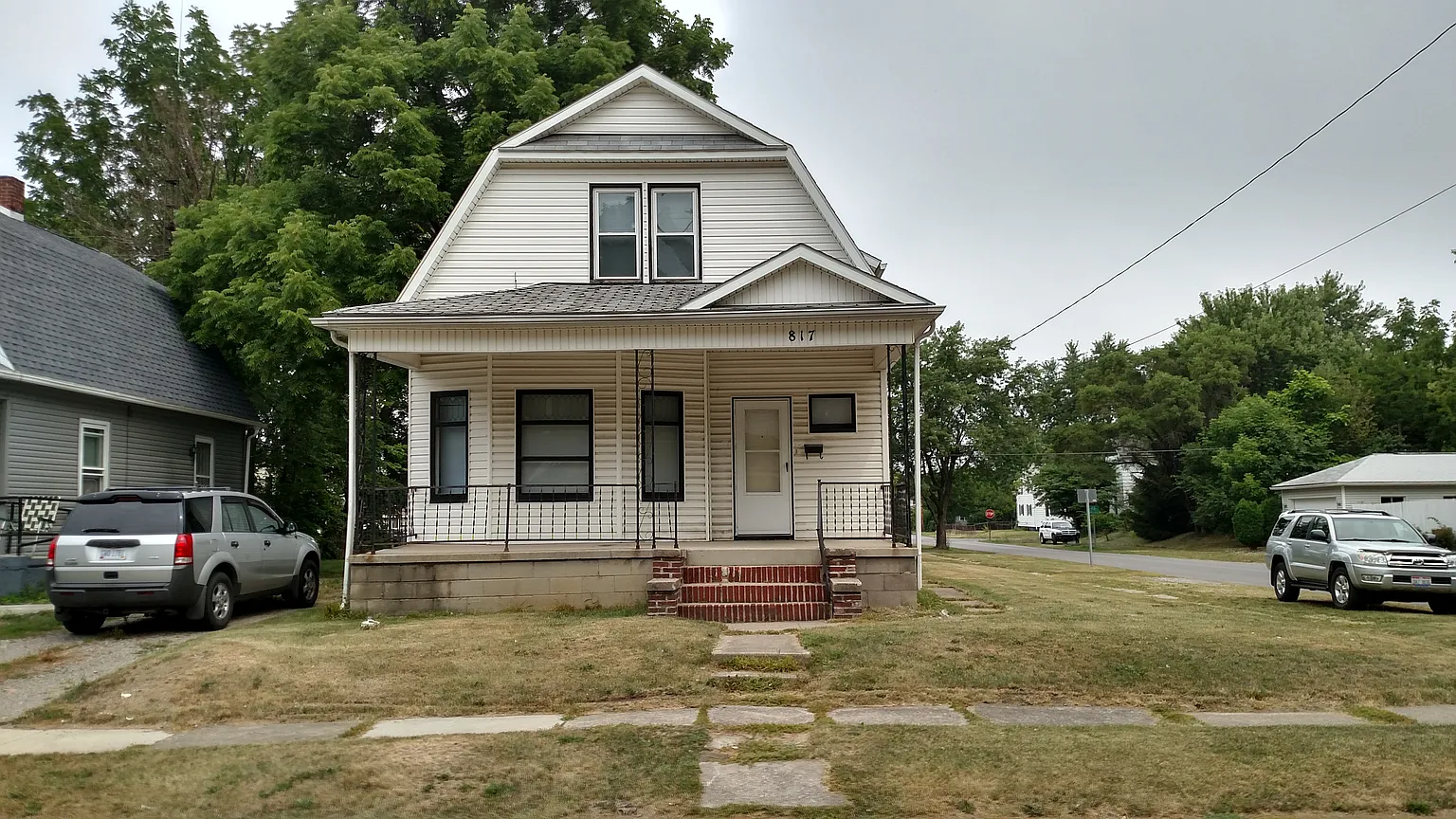 817 Franklin St photo 1