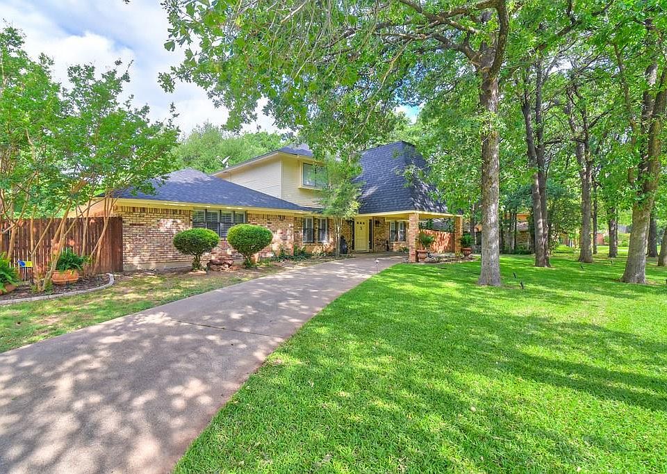 1st image of 4702 Willow Bend Dr