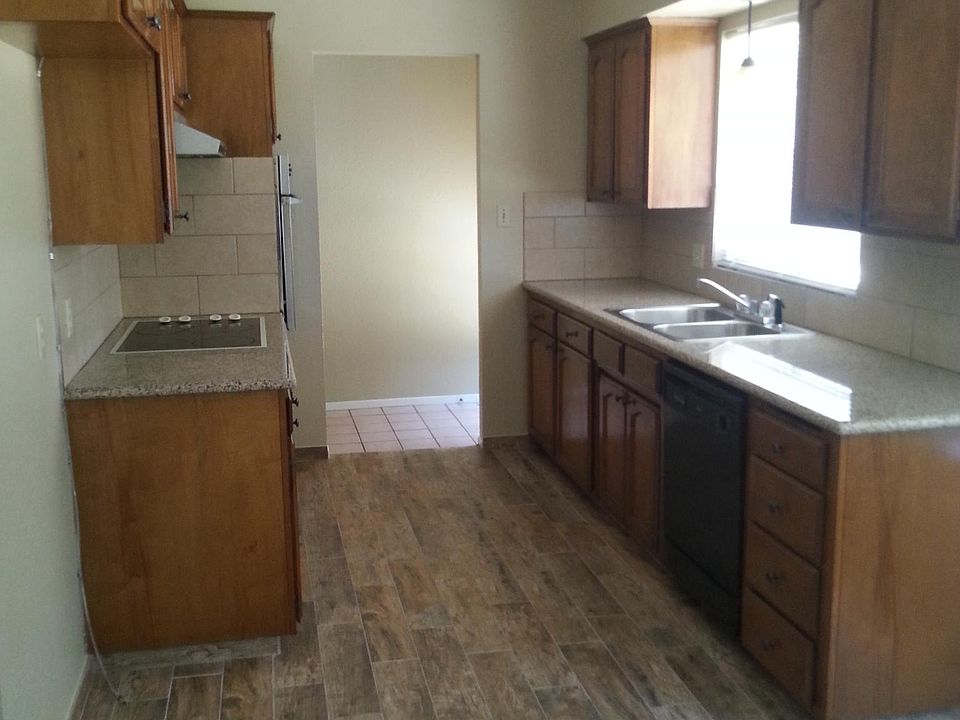 1st image of 5379 W Holland Ave