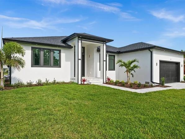 45 Bunker Ln, Rotonda West, FL 33947