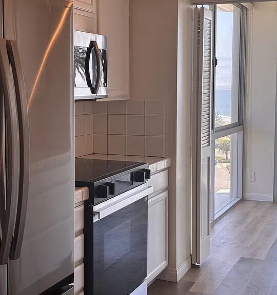 201 Ocean Ave #609B — Photo 4