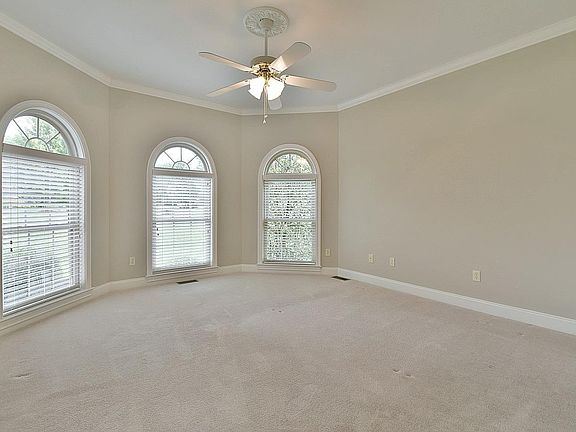 5th image of 12700 Providence Glen Ln