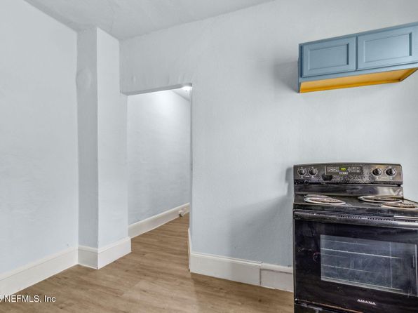 jacksonville-florida-154611322 picture