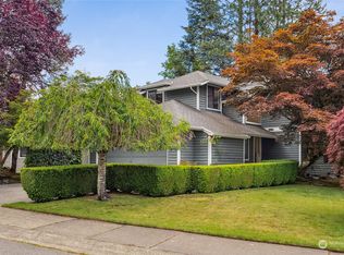 24241 SE 43rd Pl, Issaquah, WA 98029