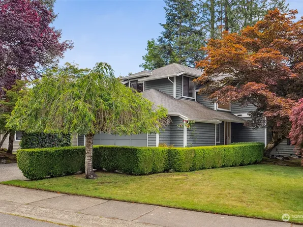 24241 SE 43rd Place, Issaquah, WA 98029