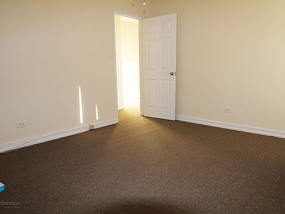 4th image of 388 Avenue S APT 6E