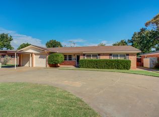 2132 69th St, Lubbock, TX 79412