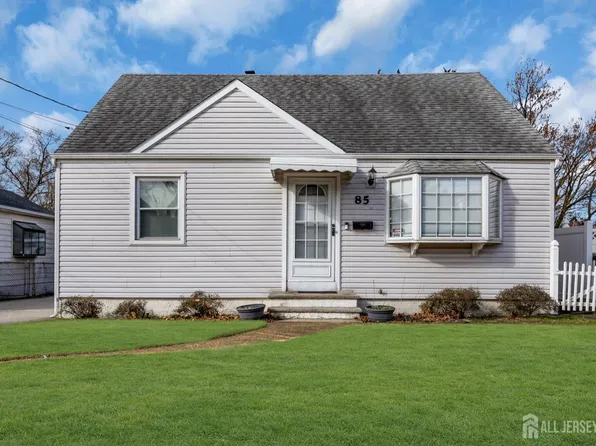 85 Coolidge Ave, Parlin, NJ 08859