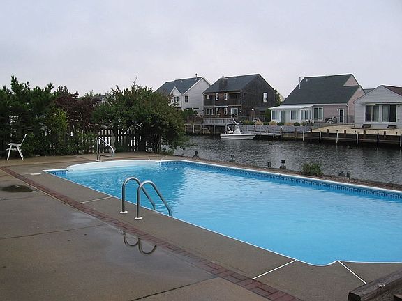 Fun in the Sun after the Beach.