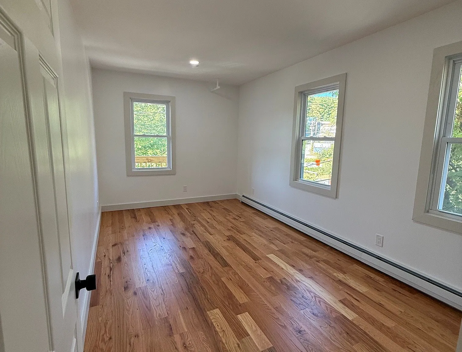 2 bed, 934 sqft, $1,850 — Photo 3