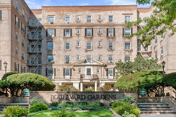 Sold by Keller Williams NYC | media 20