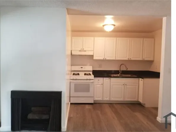 20954 Bryant St, Canoga Park, CA