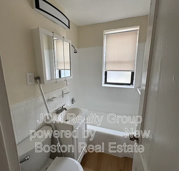 11 Victory Rd — Photo 7