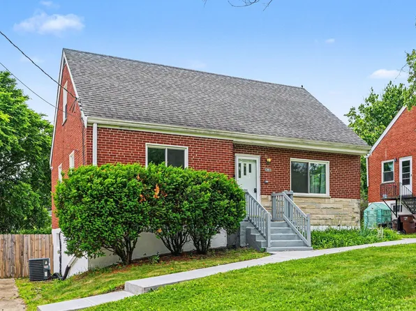 410 Saint Jude Cir, Florence, KY 41042