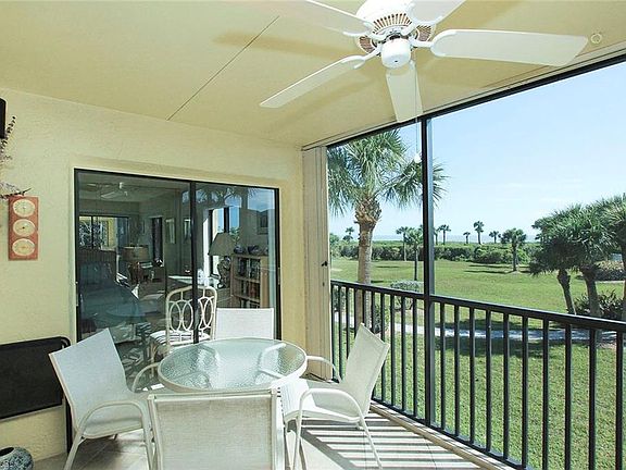 2nd image of 1919 Olde Middle Gulf Dr Unit 203