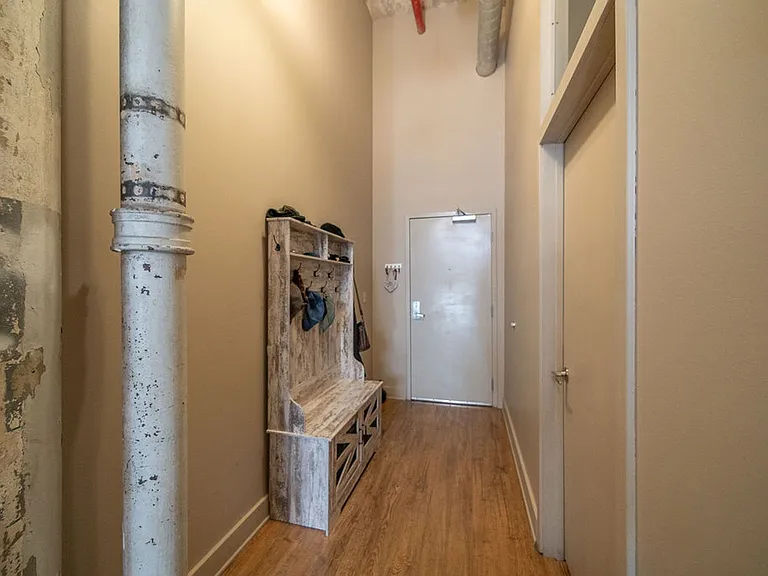 2320 Lofts — Photo 53
