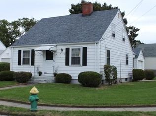 44 Community Dr, Cranston, RI 02905