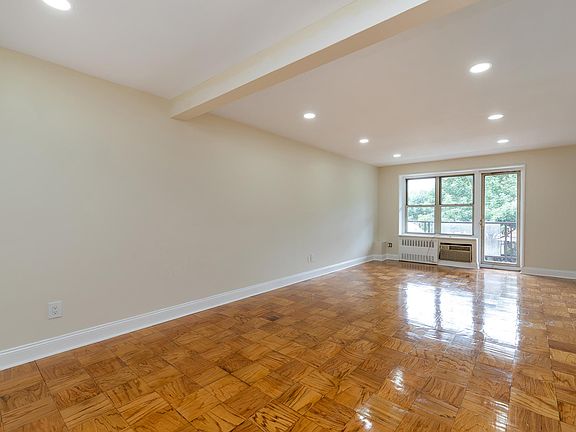 3rd image of 20 Wendell St APT 12A