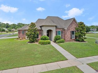 4902 Alice Louise Dr, Greenwell Springs, LA 70739