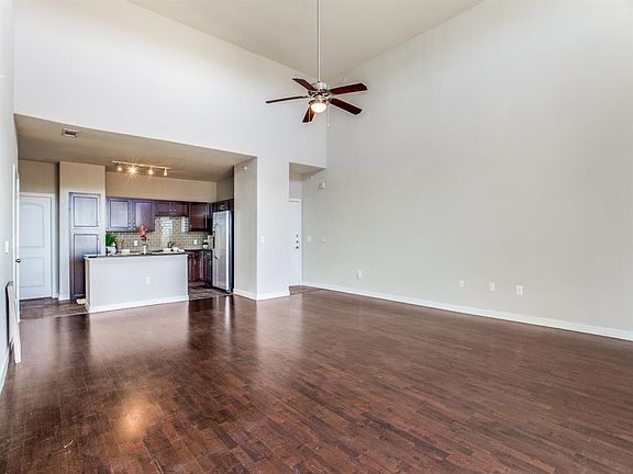 4th image of 541 Cabral Cir #225T