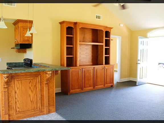 4th image of 2118 Hwy 84 E
