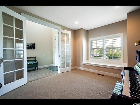 5th image of 4017 W Great Neck Dr