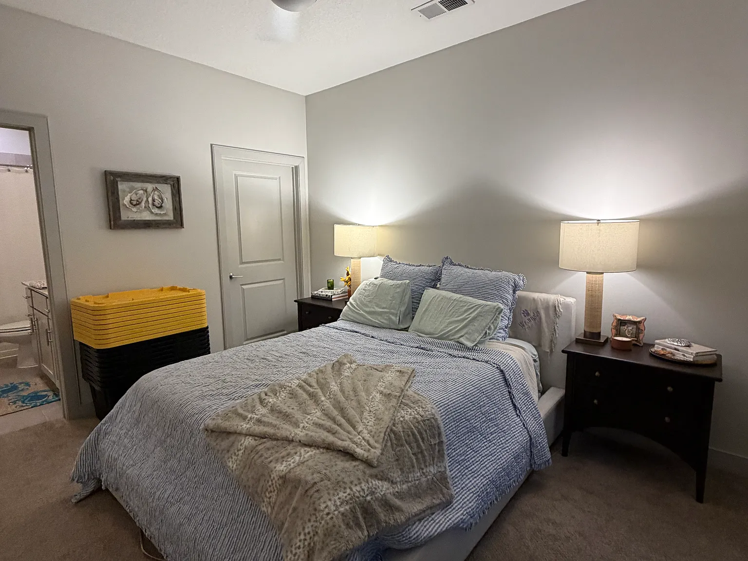1 bed, 728 sqft, $2,128 — Photo 3