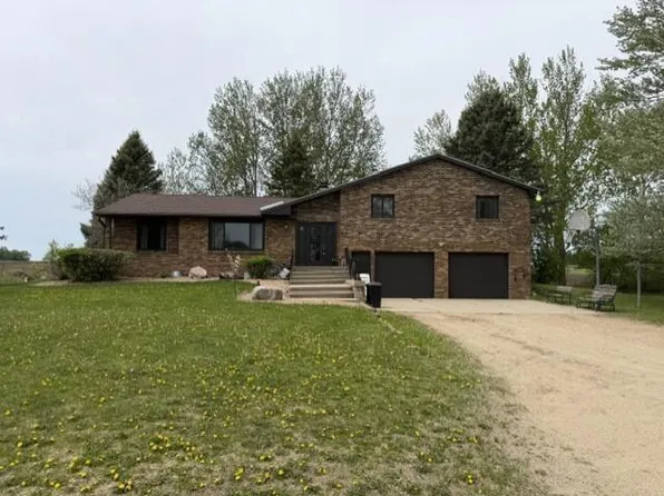 58533 243rd St, Litchfield, MN 55355
