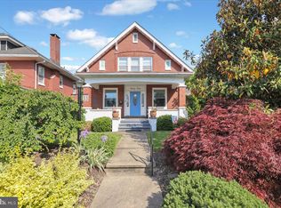 33 Chestnut St, Shillington, PA 19607