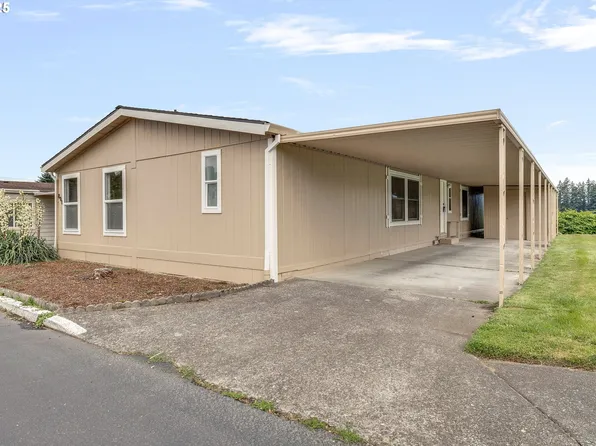 800 SW Liberty Bell Dr, Beaverton, OR 97006