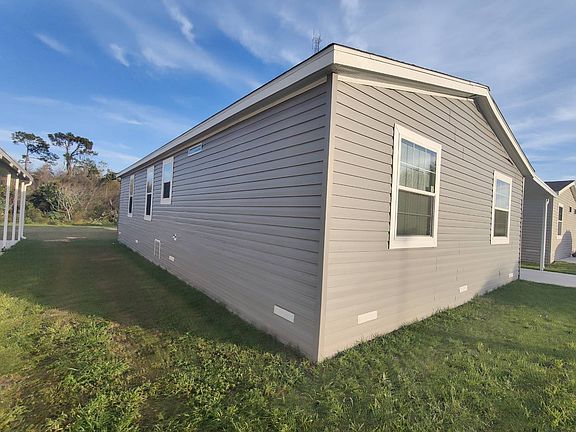 3rd image of 376 Navel Dr #76C