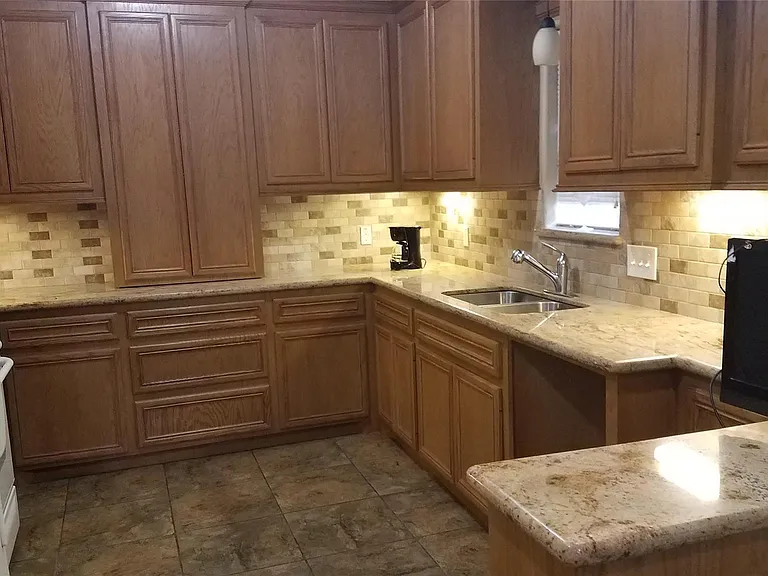 8030 Darlington Dr — Photo 6