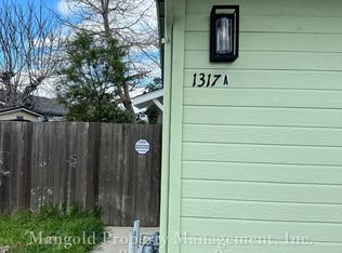 1317 Manzano Way #A, Salinas, CA 93905