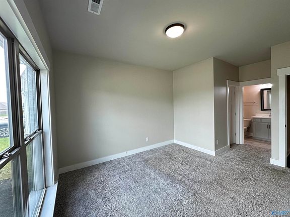 5th image of 129 Rio Grande Way